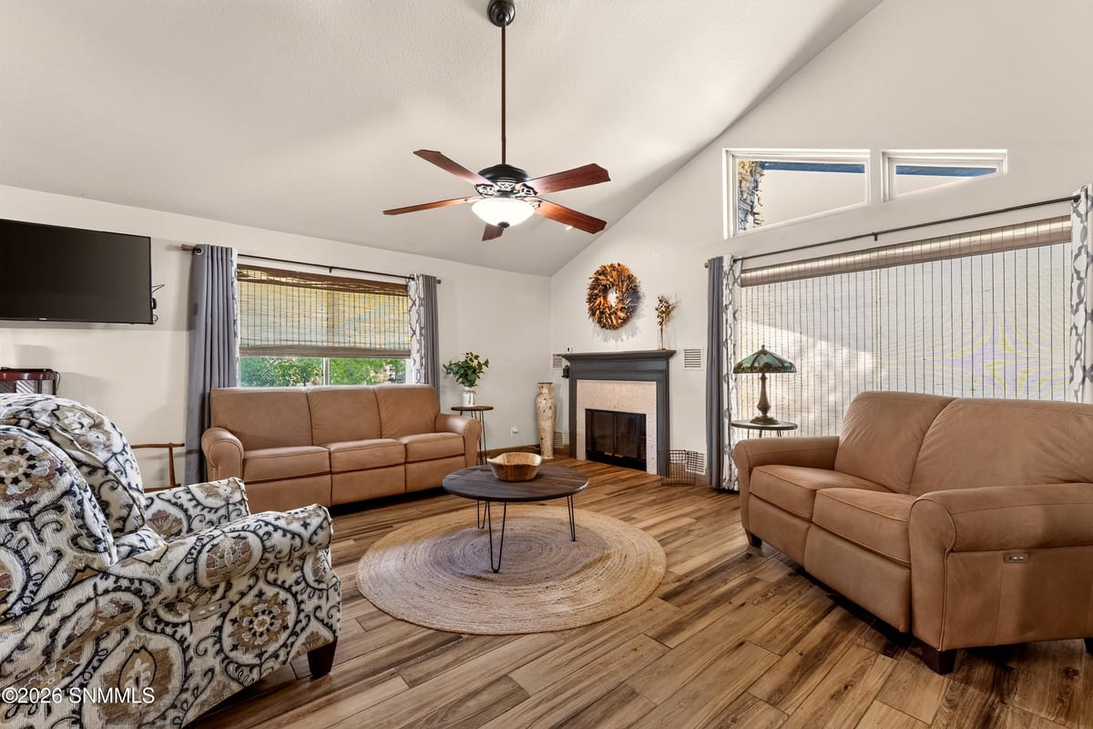 3020 Mimosa Lane, Las Cruces, NM 88001 photo 7