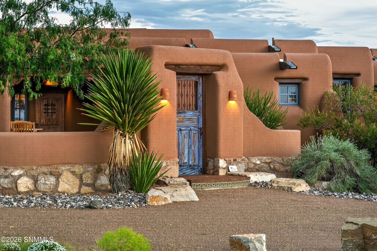 3940 Loma Bella Drive, Las Cruces, NM 88011 photo 6