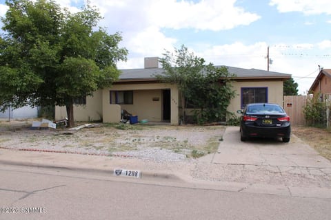1208 E Canal Street home for sale