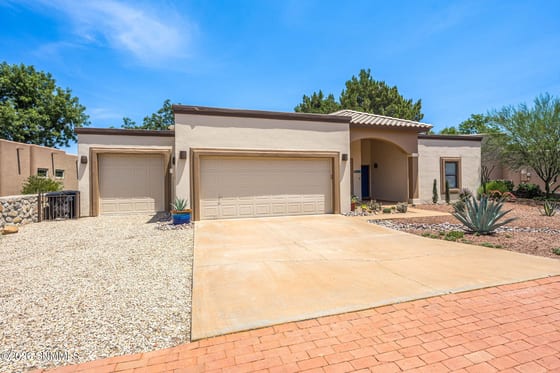 2755 Boldt Street, Las Cruces, NM 88005 photo 2
