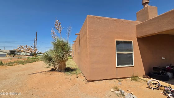 6398 Wagons East Trail, Las Cruces, NM 88012 photo 3