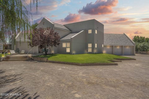 140 Horseshoe Circle home for sale