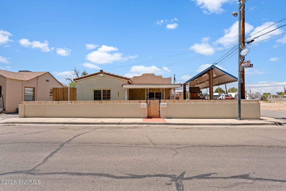 539 N Mesquite #APT 1 & 2, Las Cruces, NM 88001 photo 2