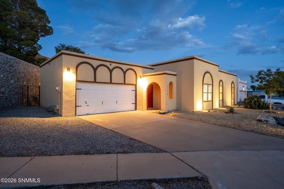 2176 Pioneer Avenue, Las Cruces, NM 88011 photo 4
