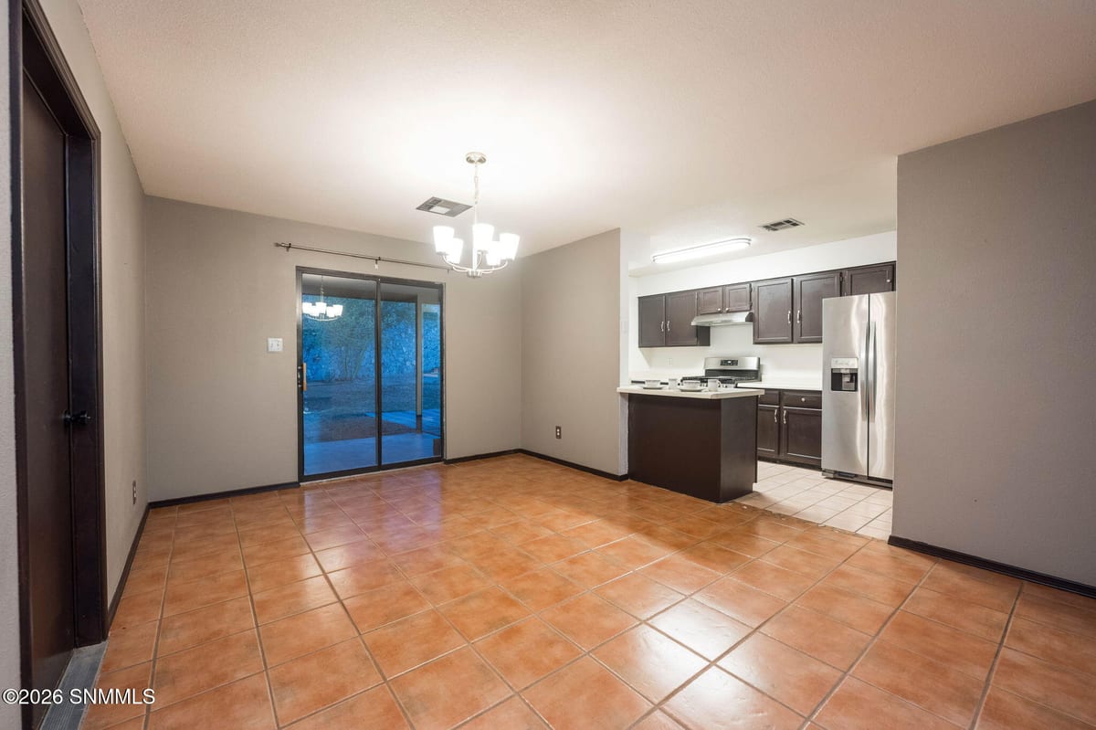 2176 Pioneer Avenue, Las Cruces, NM 88011 photo 10