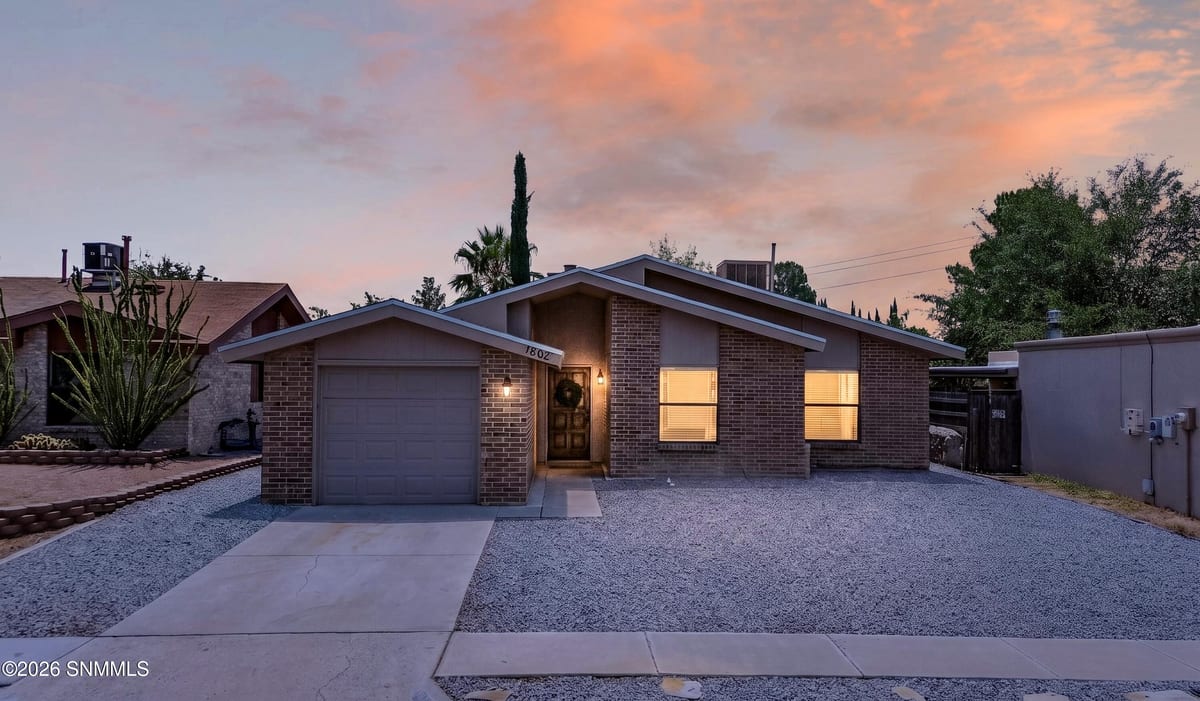 1802 Buchanan Avenue, Las Cruces, NM 88001 photo 1
