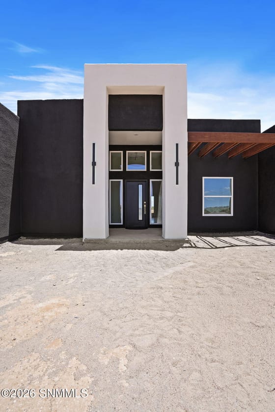 1393 Syrian Desert Drive, Chaparral, NM 88081 photo 3