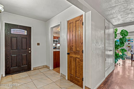 450 Milton Avenue, Las Cruces, NM 88005 photo 2