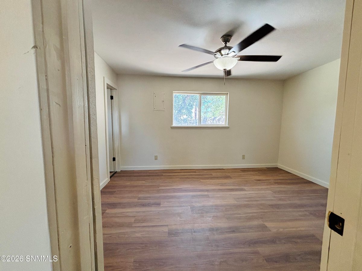 1605 Juniper Avenue, Las Cruces, NM 88001 photo 12