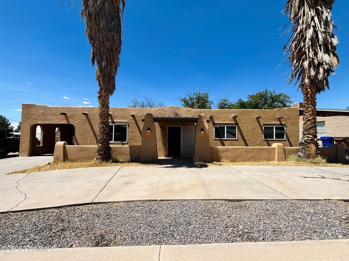 1605 Juniper Avenue, Las Cruces, NM 88001 photo 17