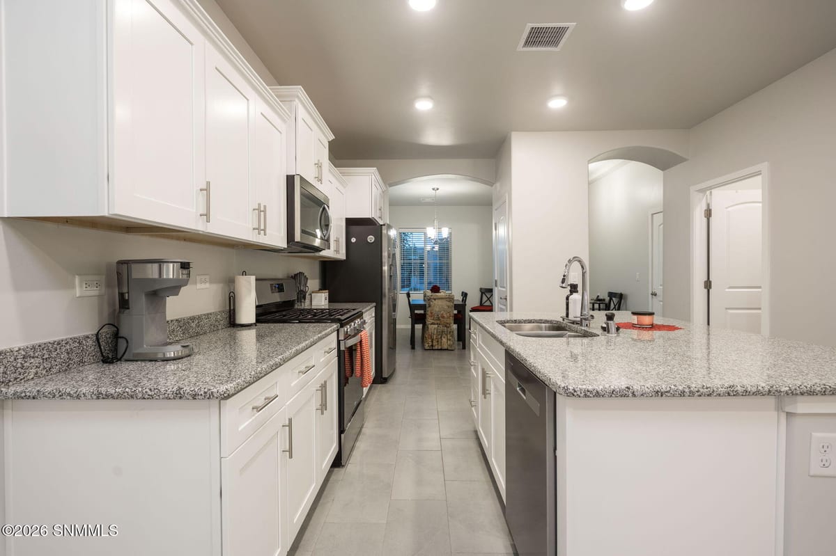 3804 Silverwood Road, Las Cruces, NM 88012 photo 9