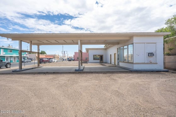 200 E East Spruce Street, Deming, NM 88030 photo 2