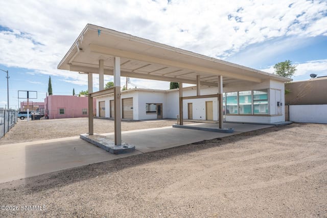 200 E East Spruce Street, Deming, NM commercial for sale at $195,000
