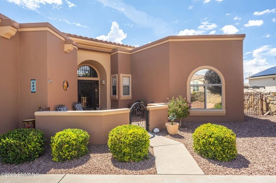 682 Stone Canyon Drive, Las Cruces, NM 88011 photo 4