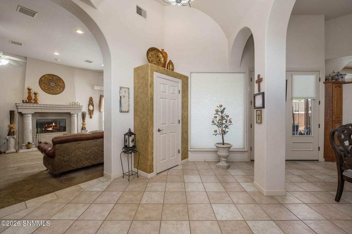 682 Stone Canyon Drive, Las Cruces, NM 88011 photo 8