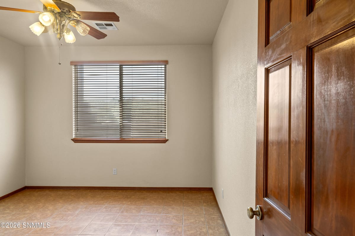 2355 Rincon De Amigos, Las Cruces, NM 88012 photo 13