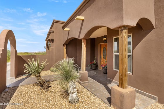 2355 Rincon De Amigos, Las Cruces, NM 88012 photo 5