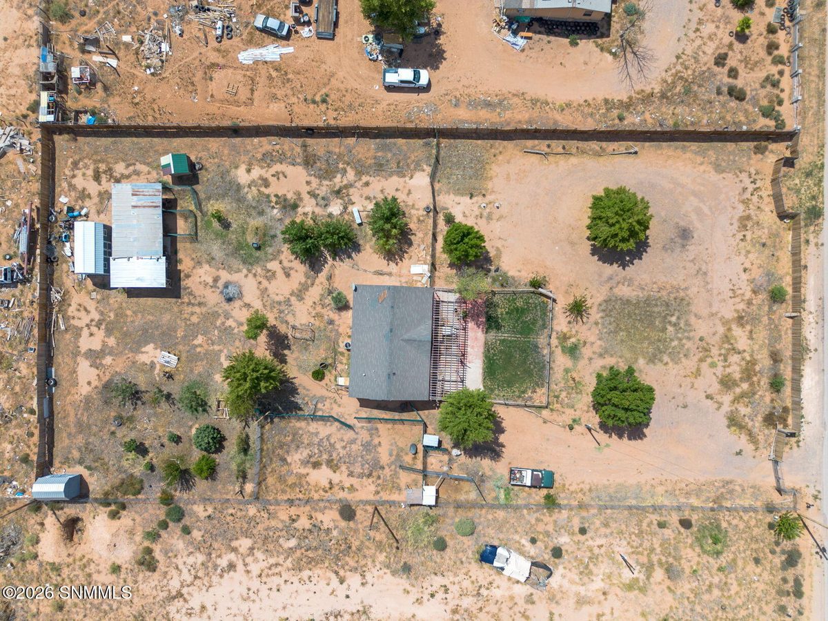 1033 Oasis Drive, Chaparral, NM 88081 photo 9