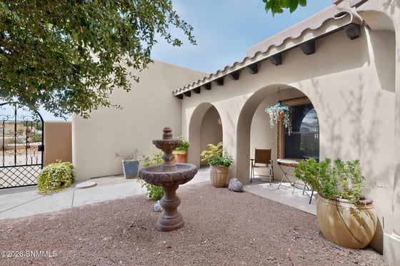 1891 Santanova Arc, Las Cruces, NM 88005 photo 2