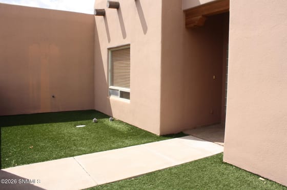 4700 Calle De Nubes, Las Cruces, NM 88012 photo 4