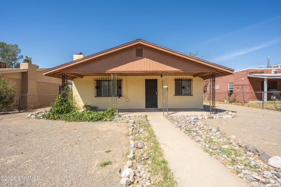 808 Alamo Street, Las Cruces, NM 88001 photo 4