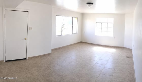 540 & 540 1/2  S Tornillo Street, Las Cruces, NM 88001 photo 2