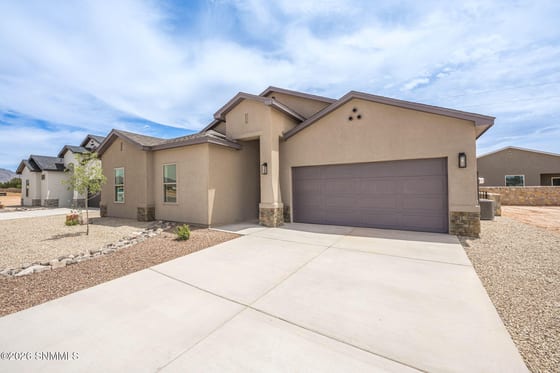 5922 Diaz Loop, Las Cruces, NM 88012 photo 2