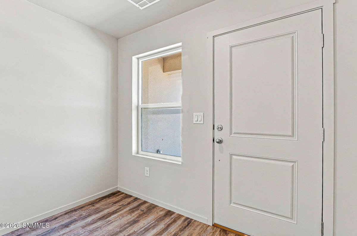 5586 Risa Allegra Place, Las Cruces, NM 88012 photo 4