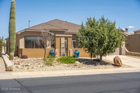 3609 Sierra Bonita Avenue, Las Cruces, NM 88012 photo 2