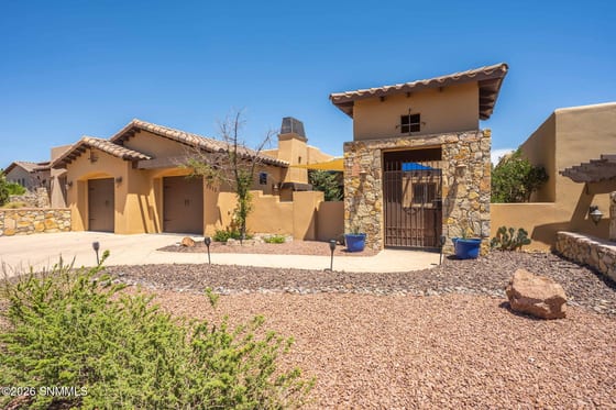 1312 Sisley Place, Las Cruces, NM 88007 photo 2