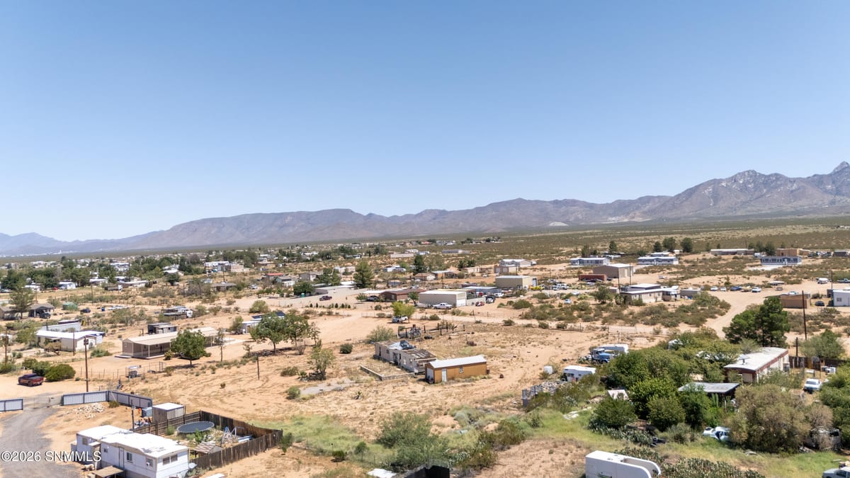 6960 Vereda Granate Road, Las Cruces, NM 88012 photo 14