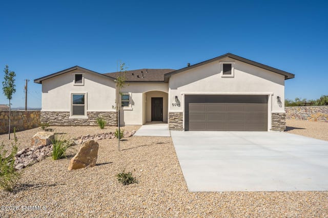 5095 Pueblo Trail, Las Cruces, NM – 3 bedroom, 1,728 sqft single family residence for sale at $375,000