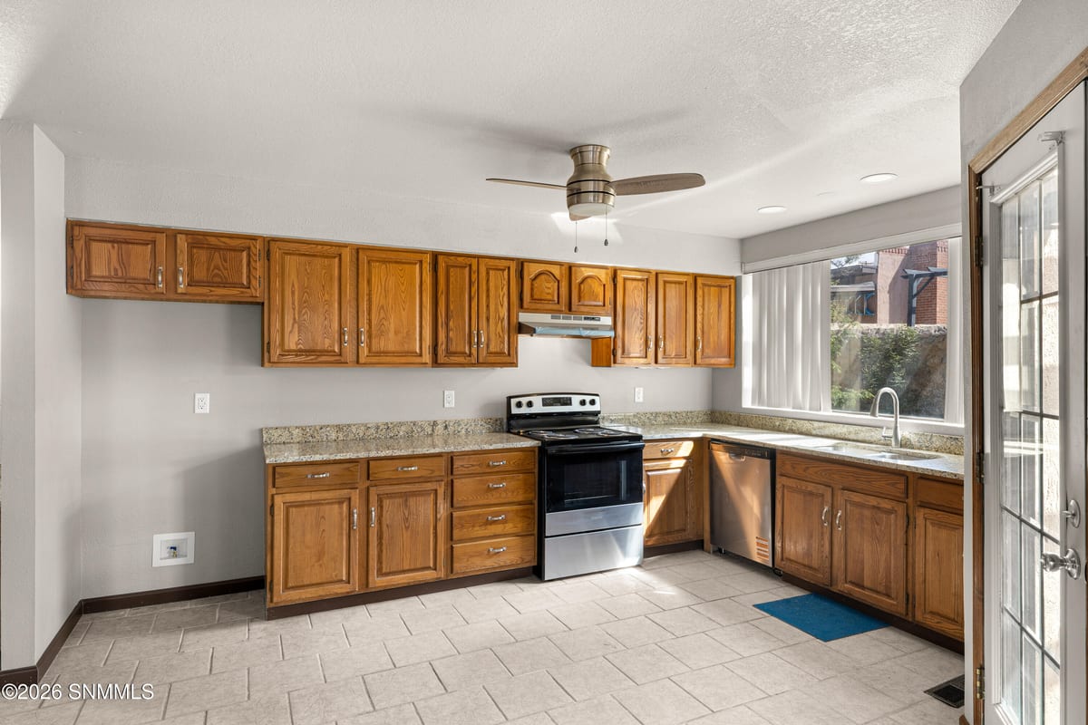 2357 Aguirre Court, Las Cruces, NM 88011 photo 15