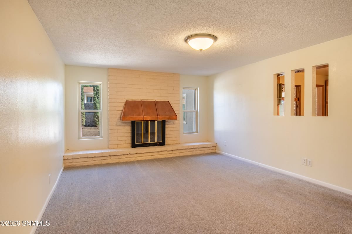 1203 Edgewood Avenue, Las Cruces, NM 88005 photo 11