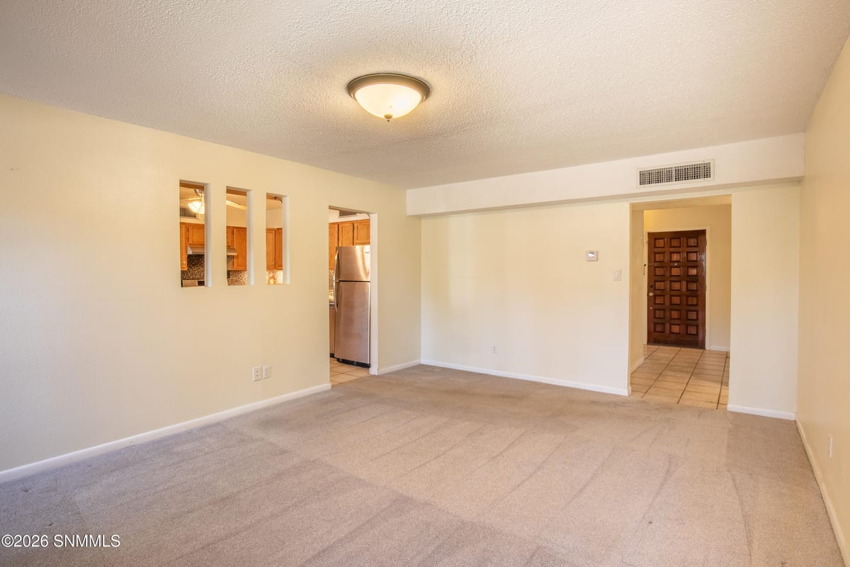 1203 Edgewood Avenue, Las Cruces, NM 88005 photo 13