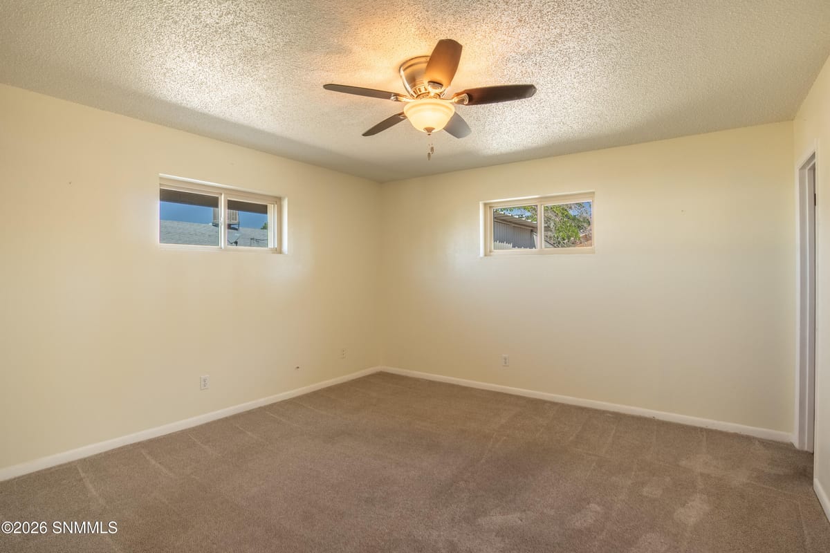 1203 Edgewood Avenue, Las Cruces, NM 88005 photo 14