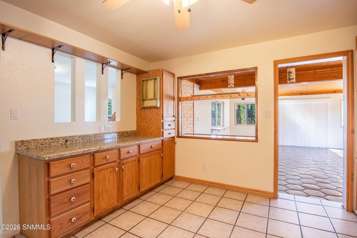 1203 Edgewood Avenue, Las Cruces, NM 88005 photo 10