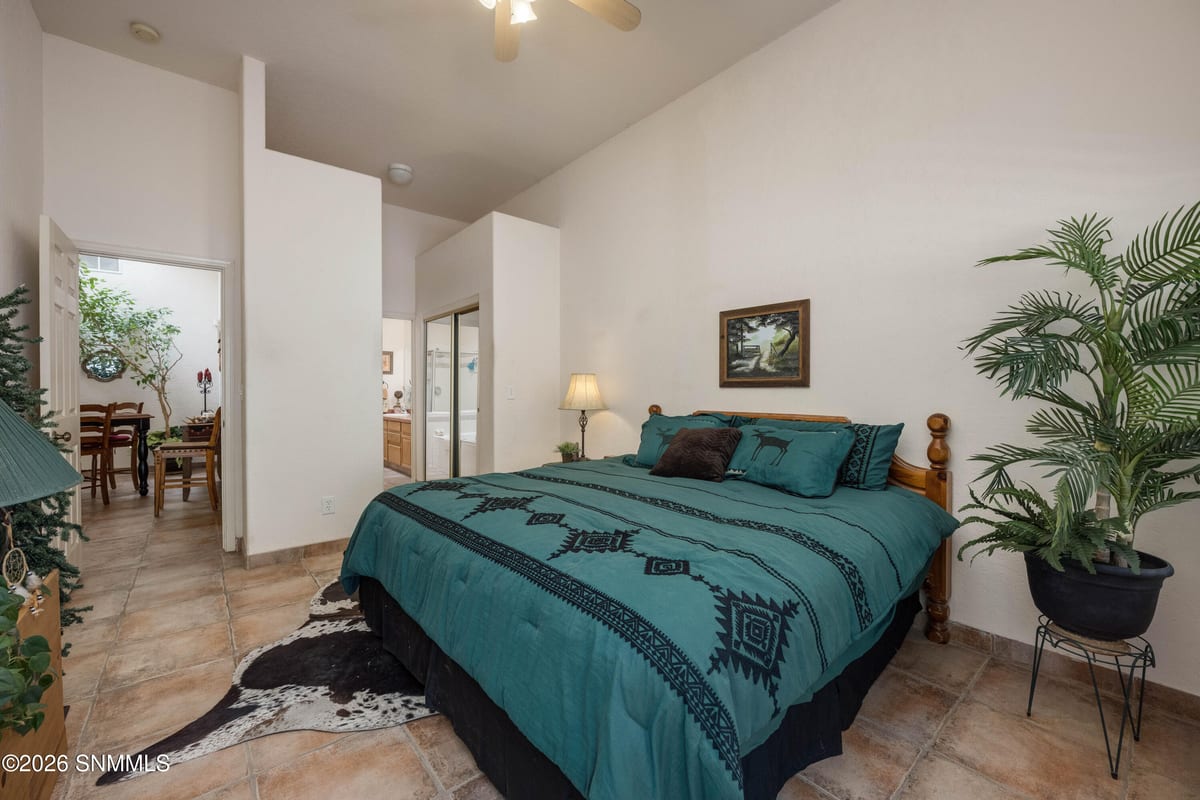 1042 Mormon Drive, Las Cruces, NM 88011 photo 13