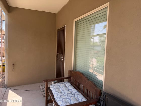 950 Desert Candle Drive, Las Cruces, NM 88007 photo 5