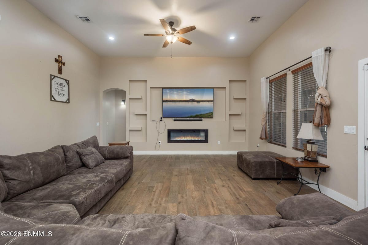 3420 Calle Bedado, Las Cruces, NM 88007 photo 11