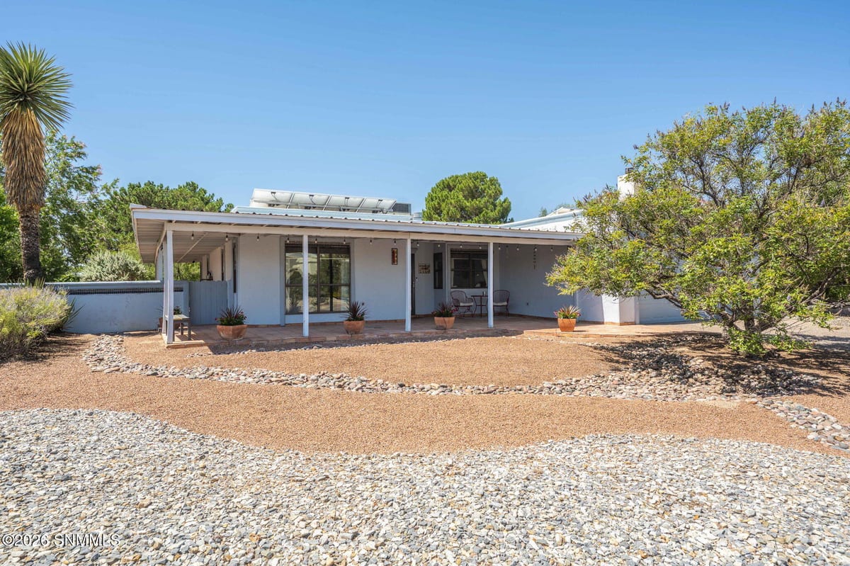 640 Frontier Drive, Las Cruces, NM 88011 photo 2