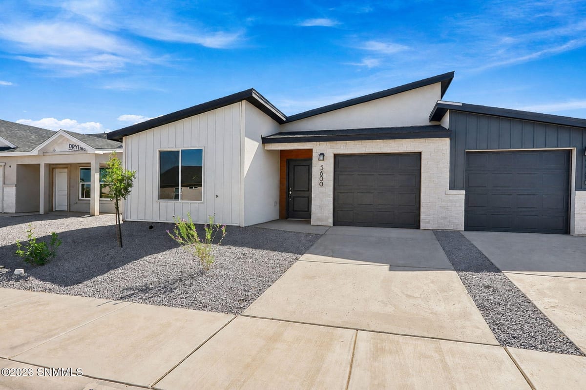 5572 Sierra Verde Place, Las Cruces, NM 88012 photo 1