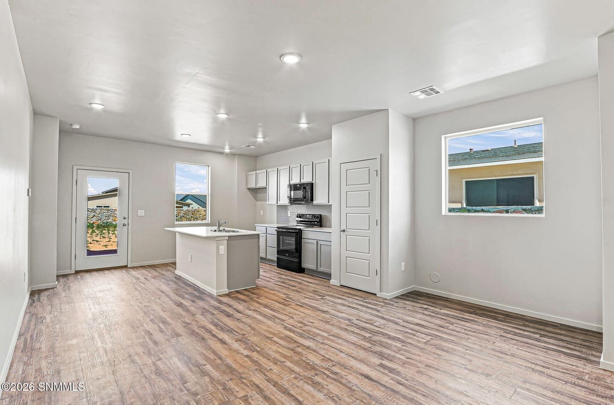 5639 Sierra Verde Place, Las Cruces, NM 88012 photo 8