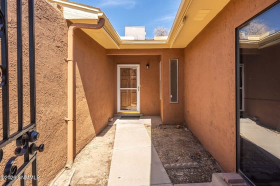 1853 Seldon Avenue, Las Cruces, NM 88001 photo 4