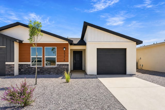5599 Sierra Verde Place, Las Cruces, NM – 3 bedroom, 1,364 sqft single family residence for sale at $261,900