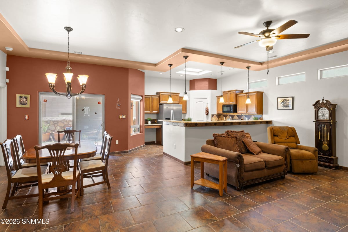 3904 Tayvis Road, Las Cruces, NM 88012 photo 12