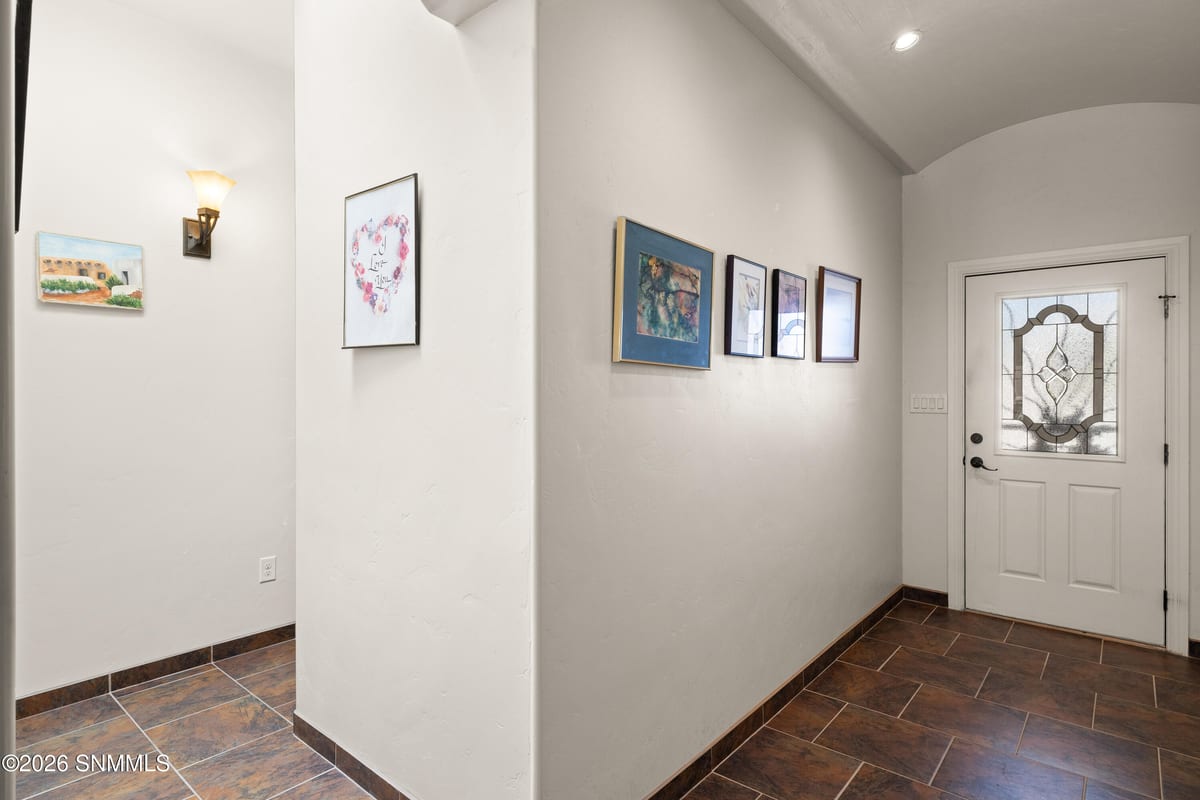 3904 Tayvis Road, Las Cruces, NM 88012 photo 5