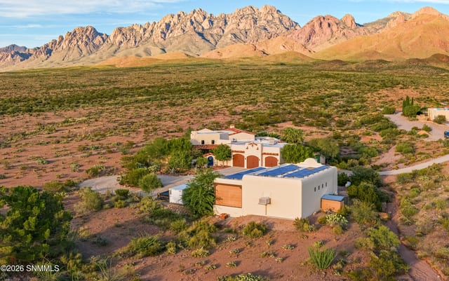 5002 Heno Mine Road, Las Cruces, NM 88011 photo 2
