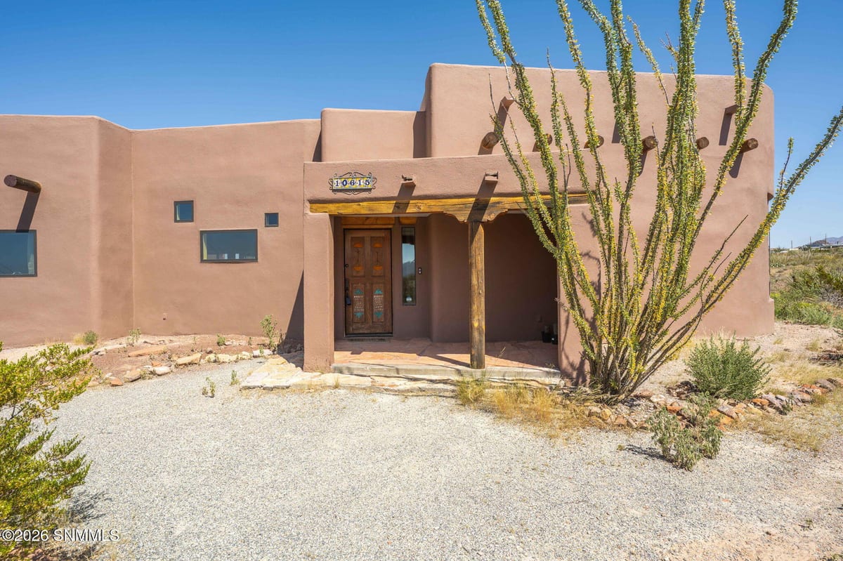 10615 Achenbach Canyon Road, Las Cruces, NM 88011 photo 3