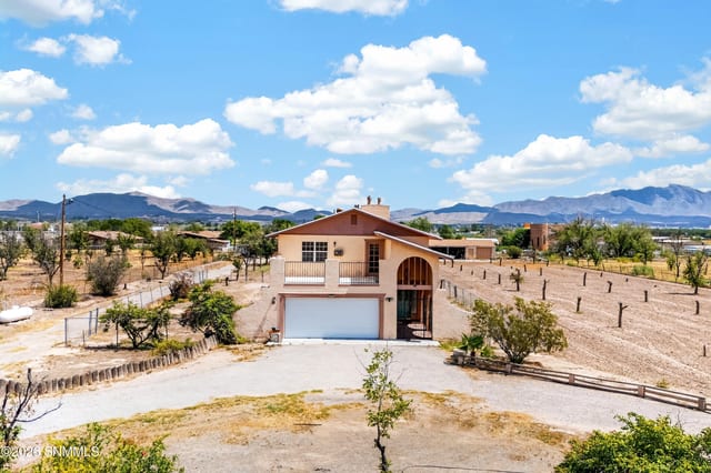 1124 Green Meadows Road, Anthony, NM 88021 photo 2